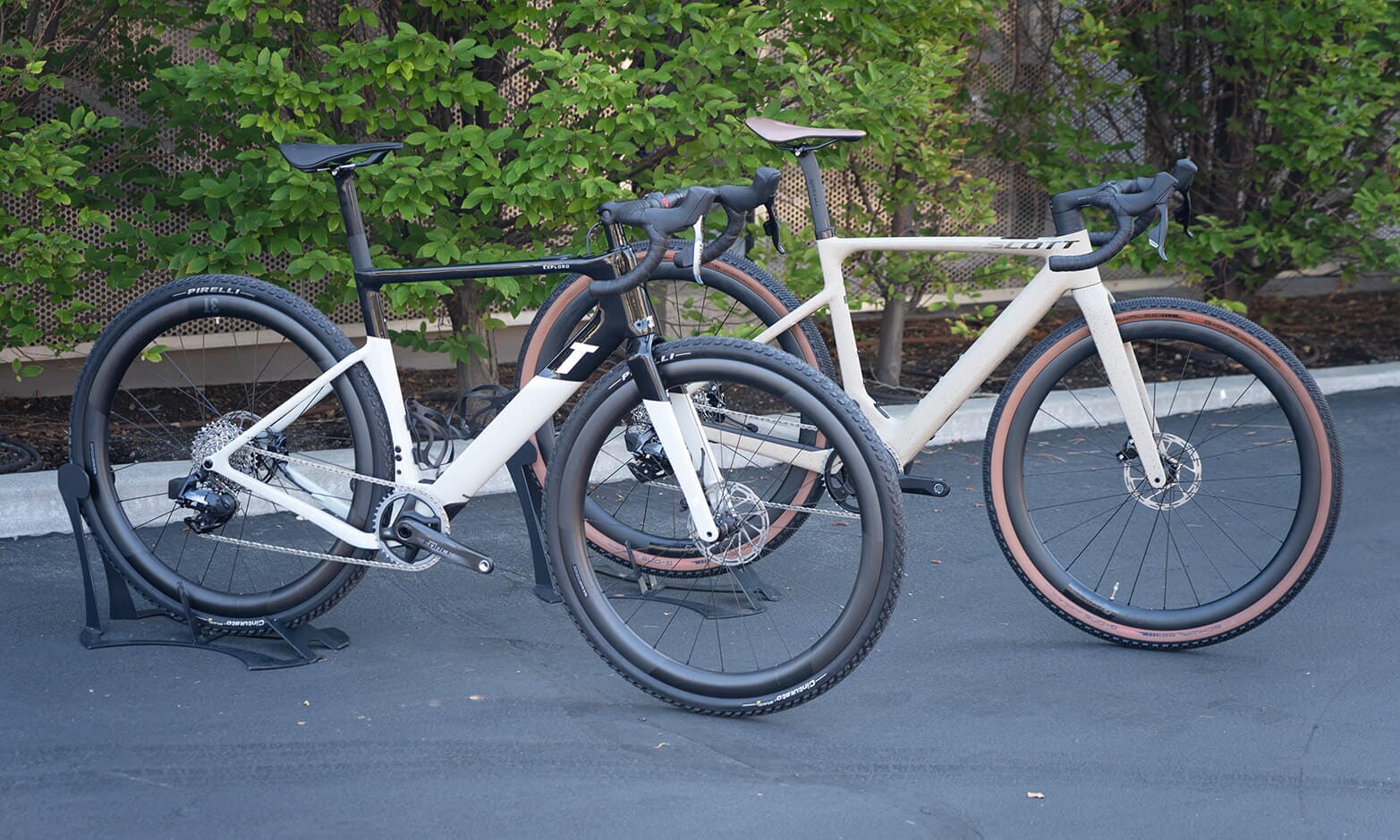 3T Exploro Racemax Boost Vs. The SCOTT Solace Gravel eRide - Isaac's Tech Review