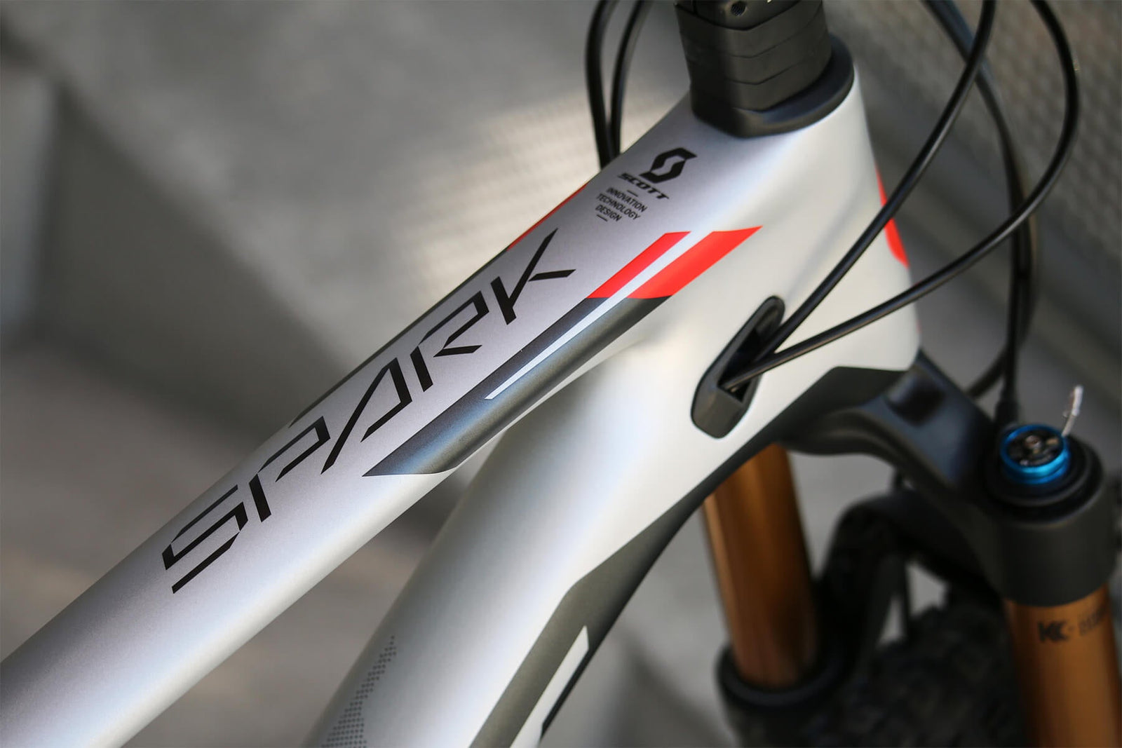 Tackling the Late Shift With the XTR-Equipped SCOTT Spark 900 Premium