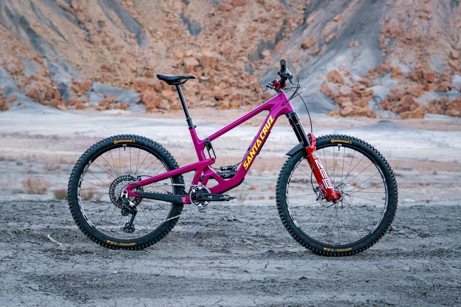 Beautiful Bicycle: Anders' Custom Santa Cruz Bronson