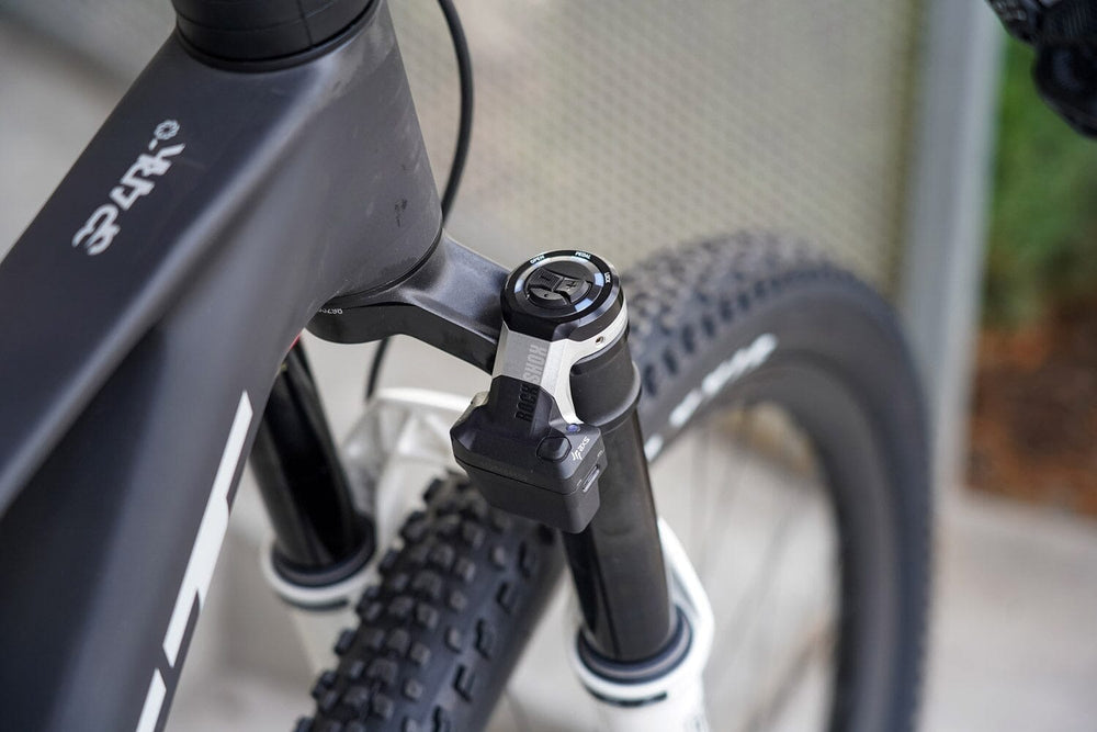 Deep Dive: RockShox Flight Attendant