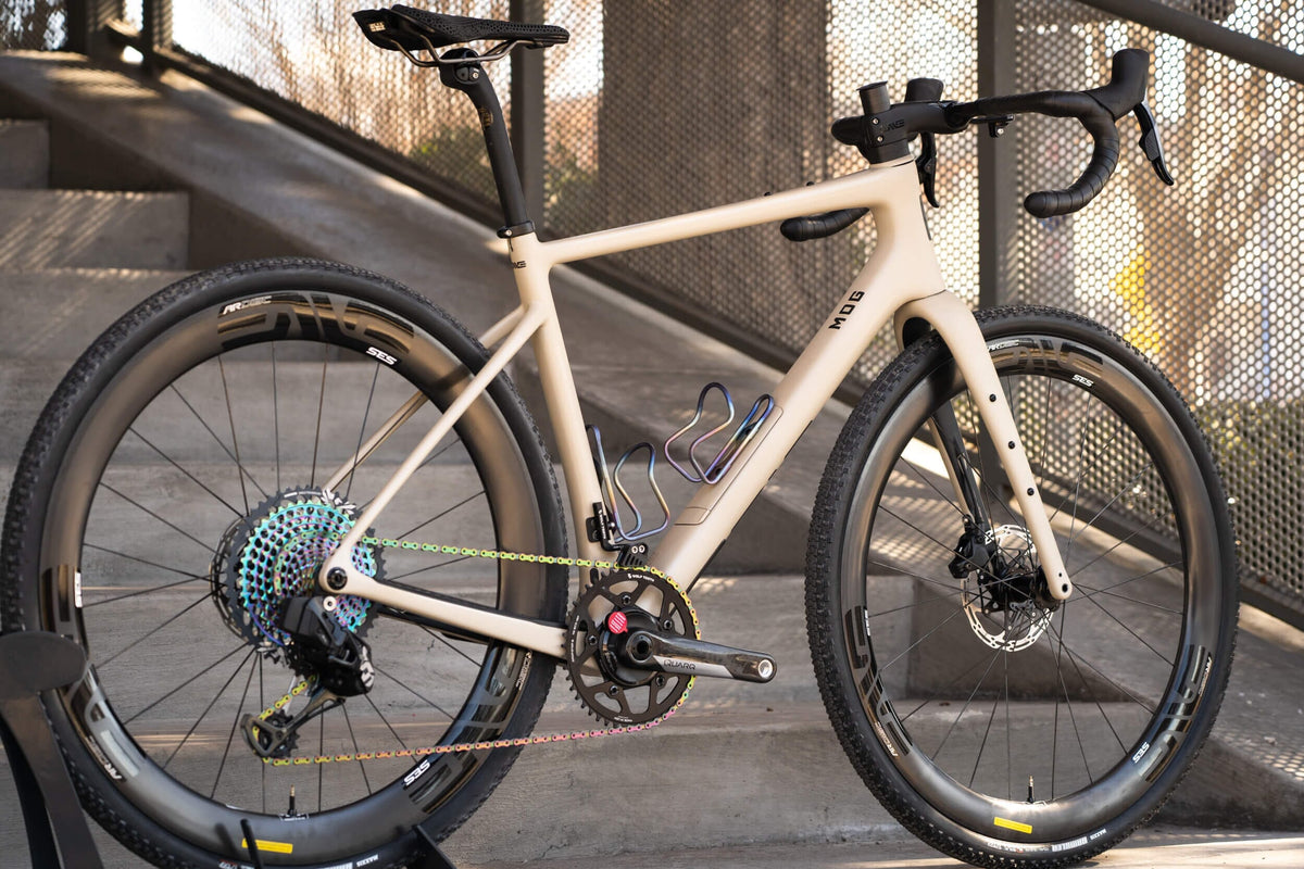 Mog Rider The ENVE MOG Gravel Bike Wants To Please Everyone | Contender Bicycles