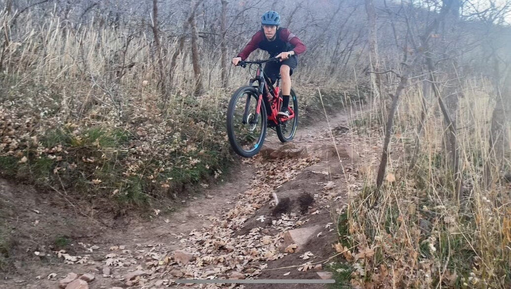 The SCOTT Lumen vs BMC Fourstroke AMP LT