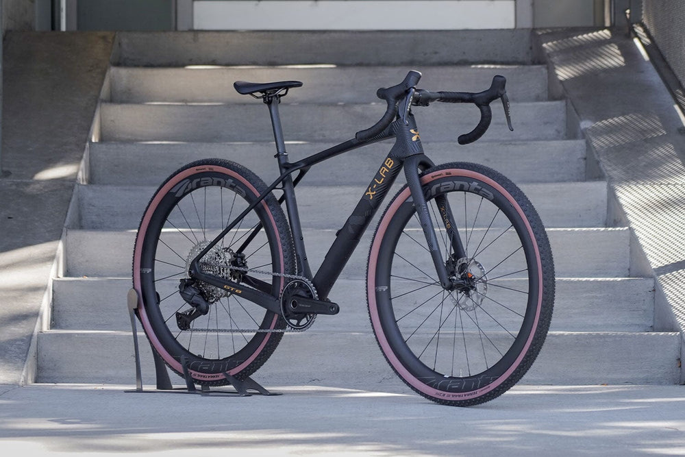 Guide: What Kind of Gravel Bike Is the X-LAB GT8? Geometry, Tire Clearance & Who It’s For