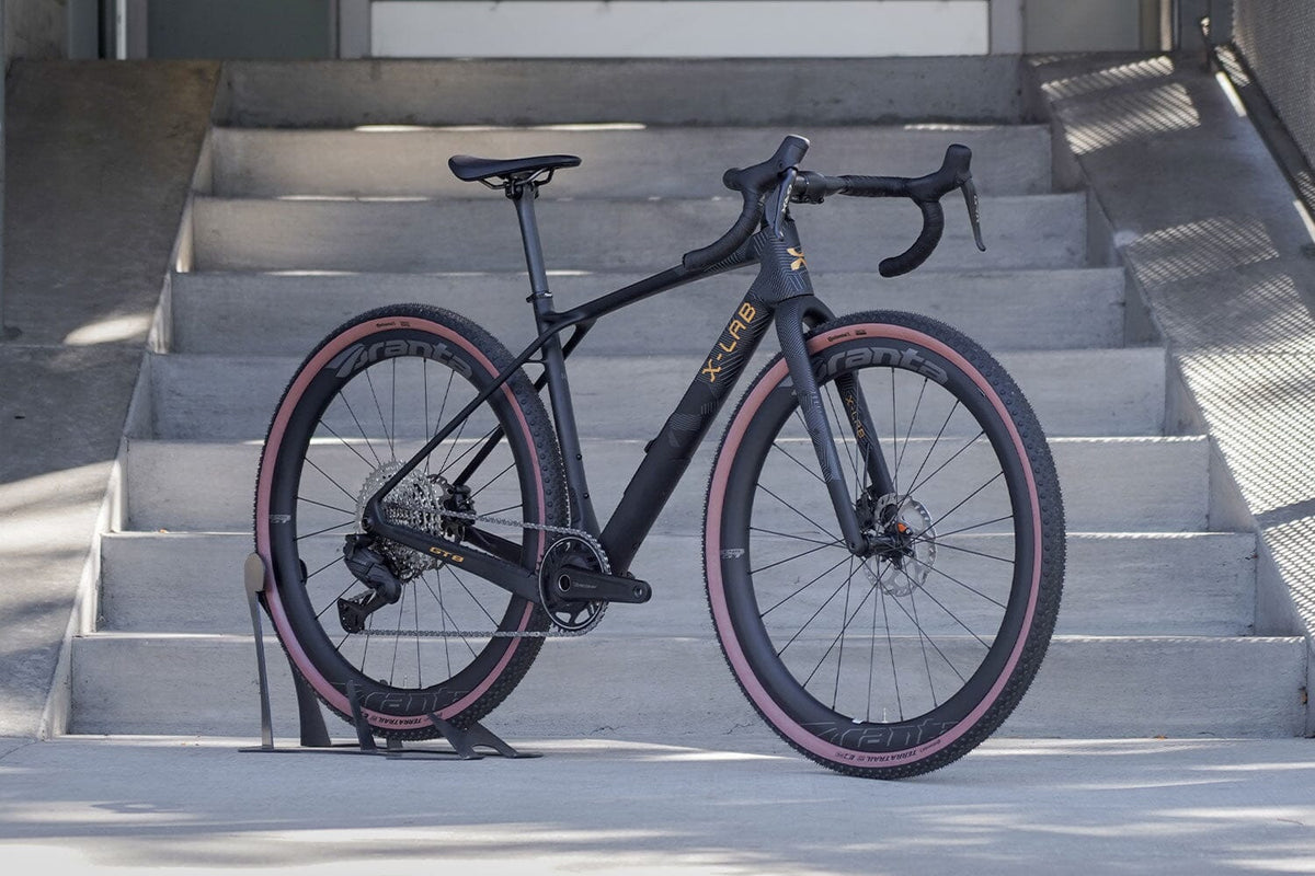 Guide: What Kind of Gravel Bike Is the X-LAB GT8? Geometry, Tire Clearance & Who It’s For