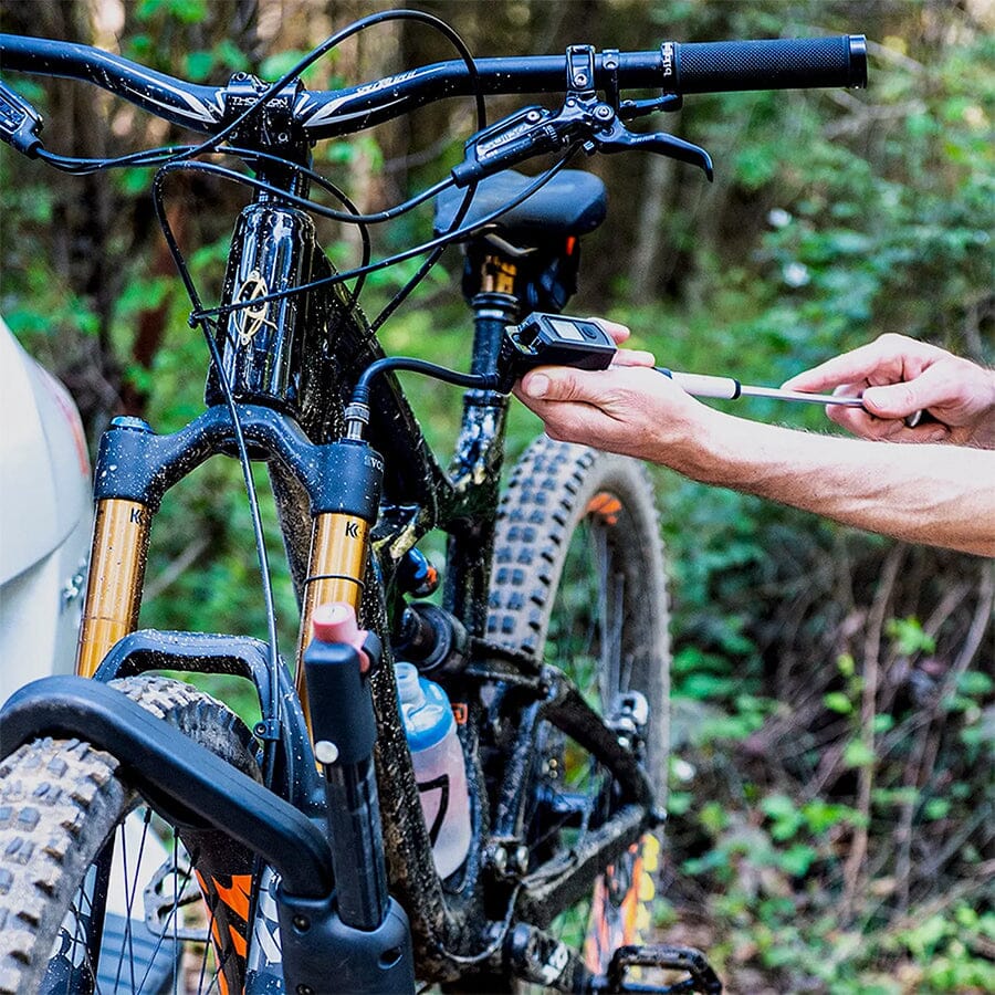 Blackburn Honest Digital Shock Pump | Contender Bicycles