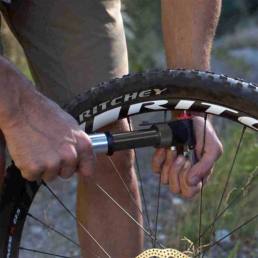 Blackburn Mammoth CO2 Mini-Pump Accessories Blackburn 