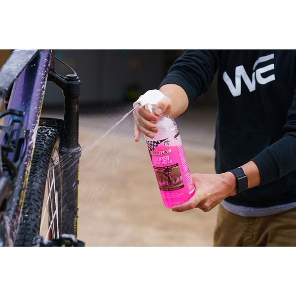 Nettoyant Pour Vélo Finish Line Super - 1 Gallon (3.78L) - NEUF