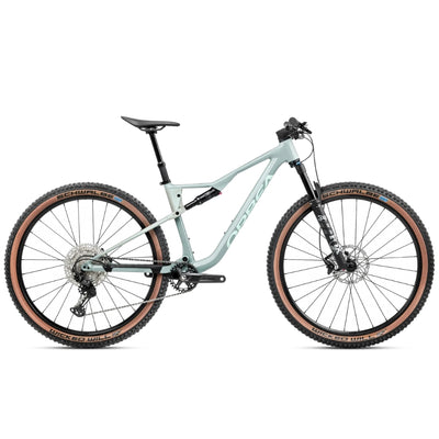 The Orbea Oiz H10 2027 in Blue Stone - Metallic Blue Stone (Gloss)