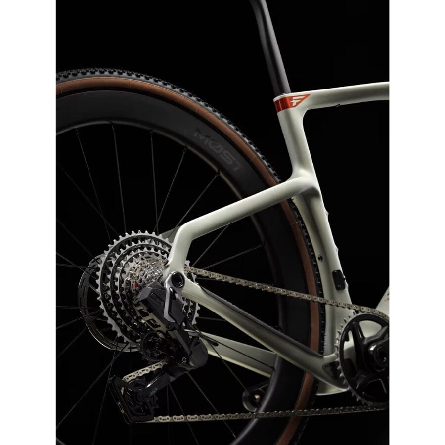 Pinarello Grevil F7 BIKES Pinarello Bikes 