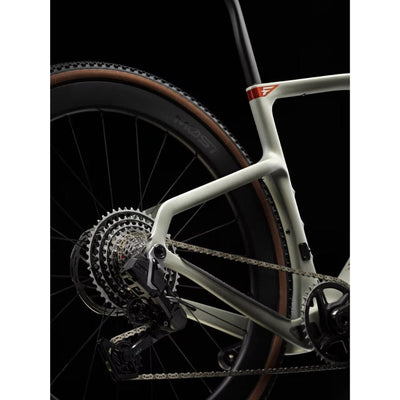 Pinarello Grevil F7 BIKES Pinarello Bikes 