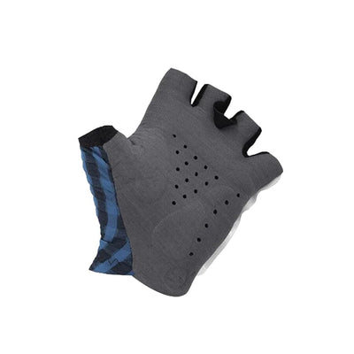 The Q36.5 Dottore Clima Gloves