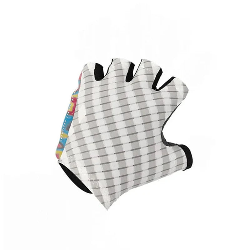 The Q36.5 Dottore Clima Summer Gloves
