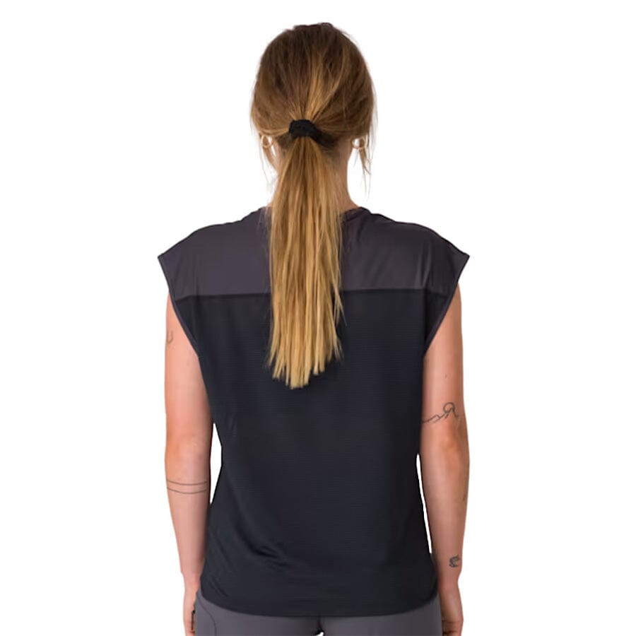 Rapha Women's Trail Lightweight Tank | Contender Bicycles