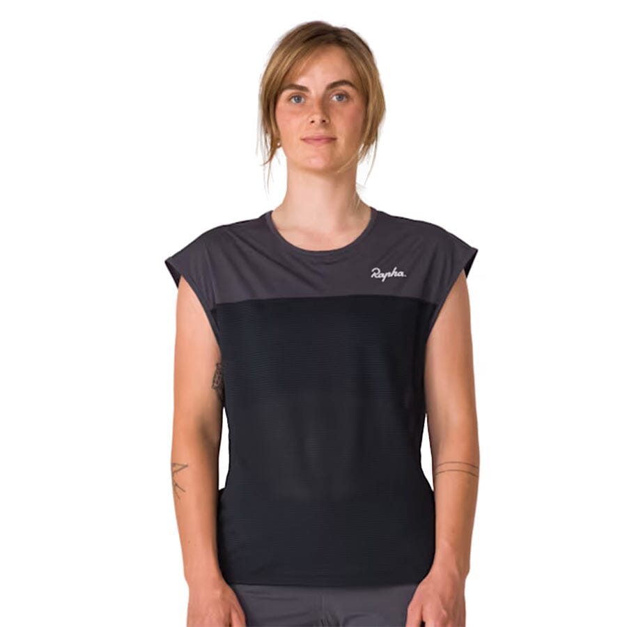 Rapha Women's Trail Lightweight Tank | Contender Bicycles