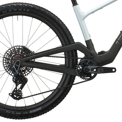 SCOTT Spark RC World Cup BIKES SCOTT Bikes Cumulus White/ Carbon Black S 