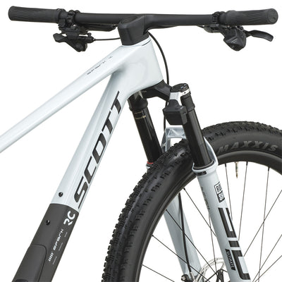 SCOTT Spark RC World Cup BIKES SCOTT Bikes Cumulus White/ Carbon Black S 