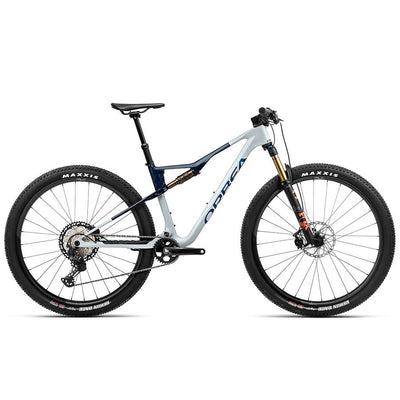 Orbea OIZ M10 Bicycles Orbea Halo Silver-Blue Carbon View (Gloss) S 
